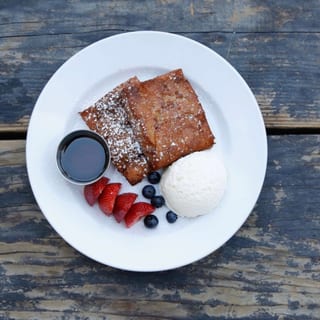 Apple Cinnamon Deep Dish French Toast