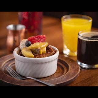 Apple Cinnamon Bread Pudding